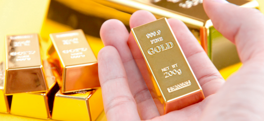 В прошлом году россияне купили рекордное количество золотых слитков - более 50 тонн