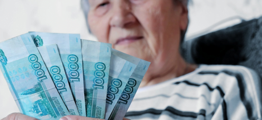 В России заявили о возможном пересмотре пенсионного возраста