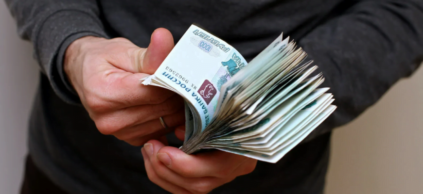 В России предложили подсчитывать МРОТ с учетом инфляции