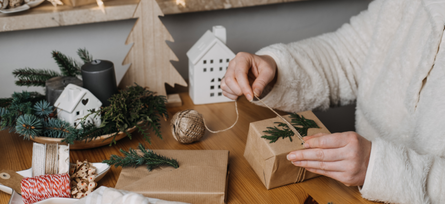 Финансист сервиса «Пакет» от X5 рассказала, как сэкономить на новогодних подарках
