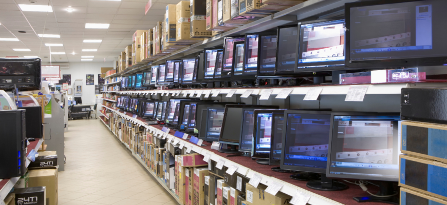 В российских магазинах введут обязательный минимум отечественной электроники